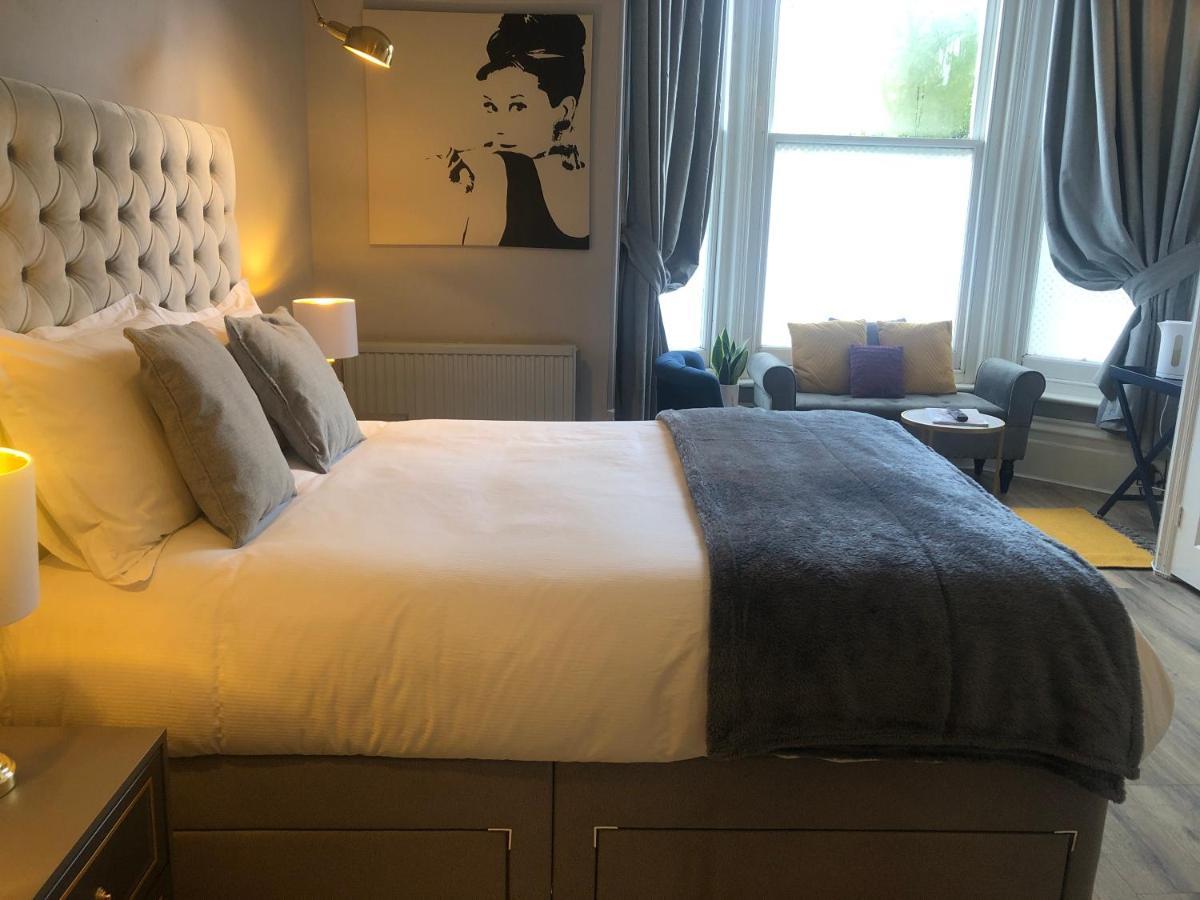 Canterbury Accommodations With Free Car Park Onsite And High Speed Wifi Exteriör bild