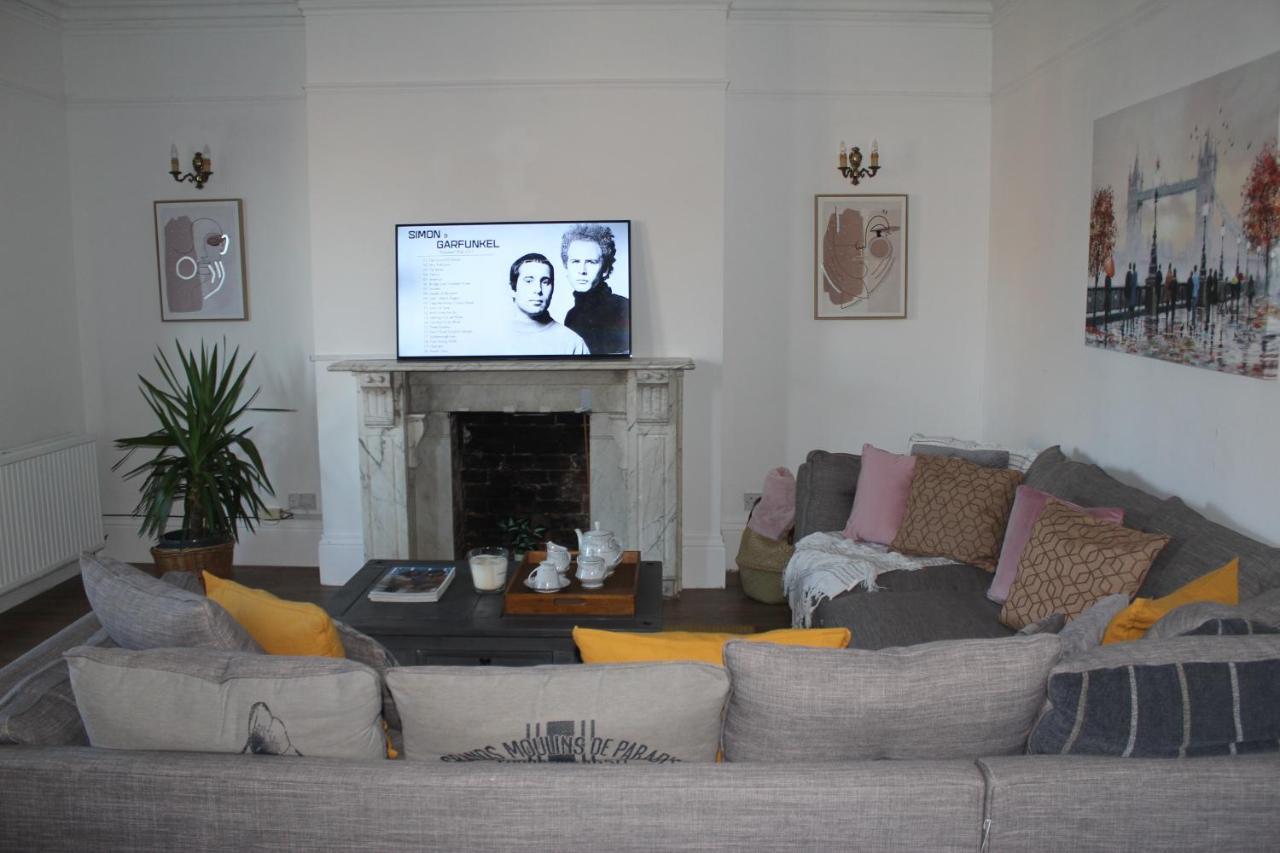 Canterbury Accommodations With Free Car Park Onsite And High Speed Wifi Exteriör bild