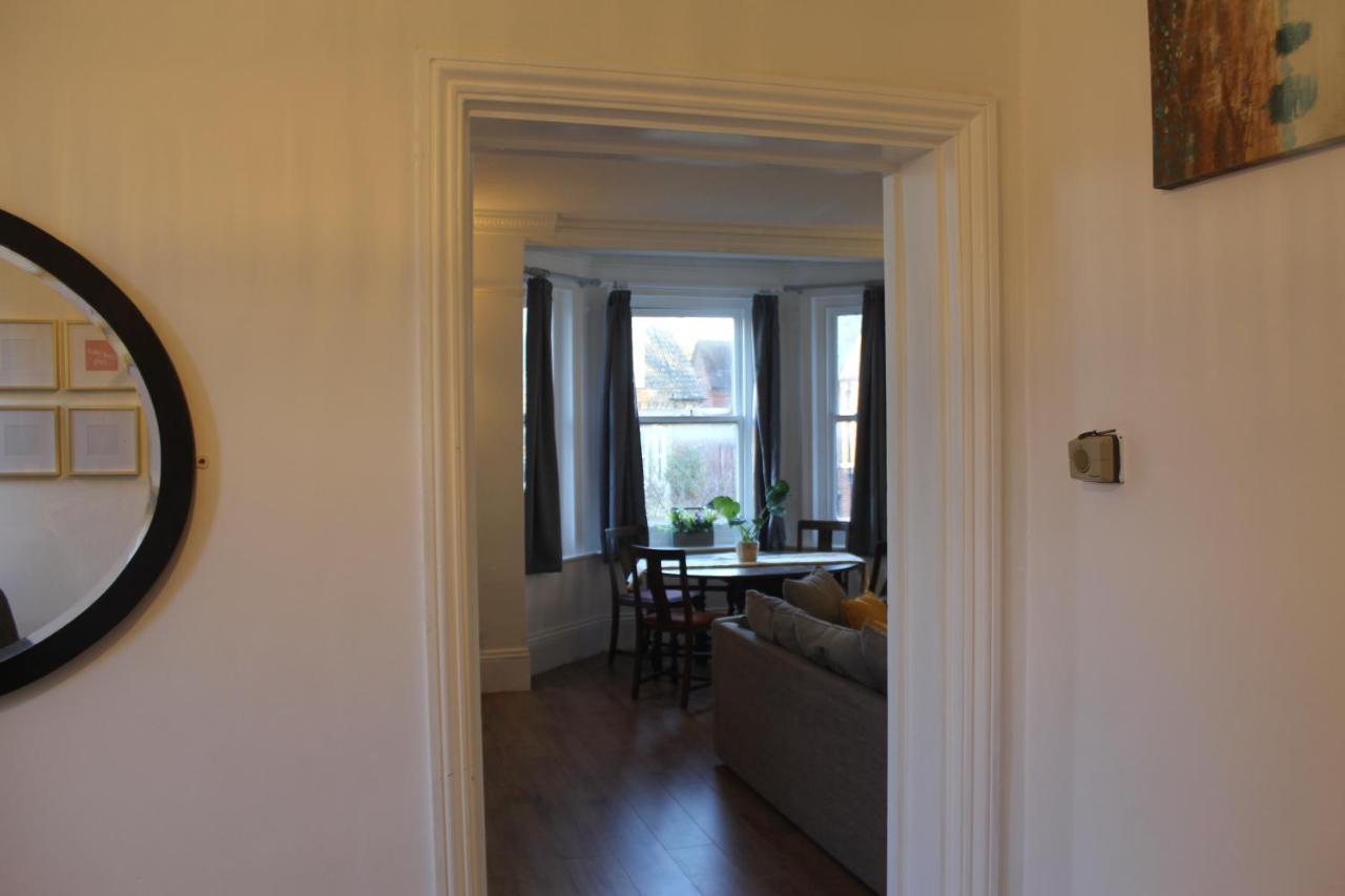 Canterbury Accommodations With Free Car Park Onsite And High Speed Wifi Exteriör bild