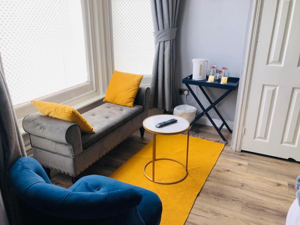 Canterbury Accommodations With Free Car Park Onsite And High Speed Wifi Exteriör bild